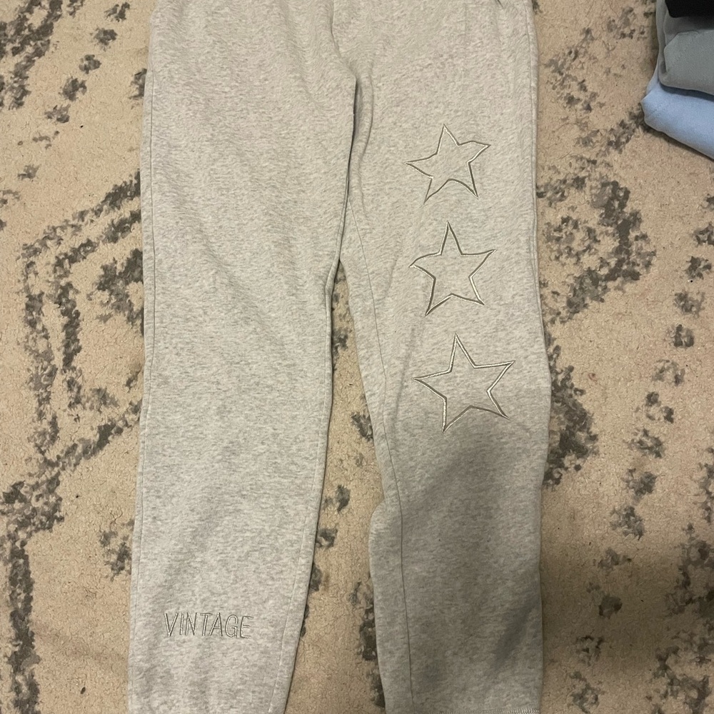 Preppy Gray Star Sweatpants